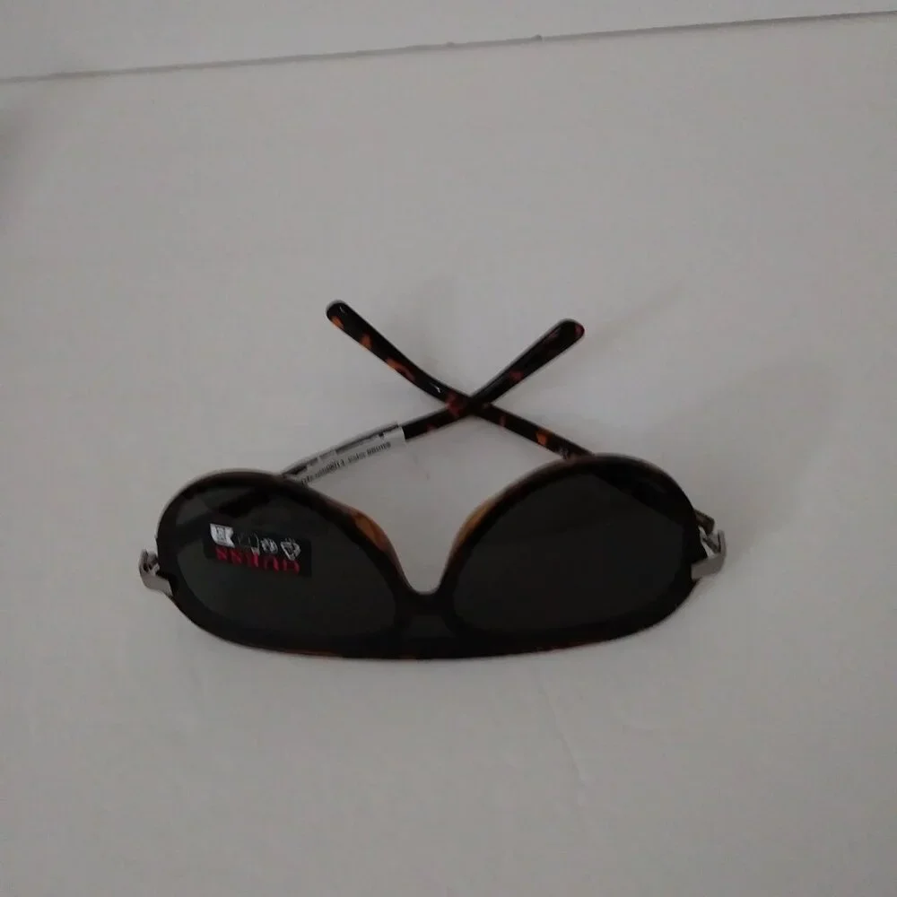 Guess Unisex Tortoise Aviator Style Sunglasses - Picture 6 of 12
